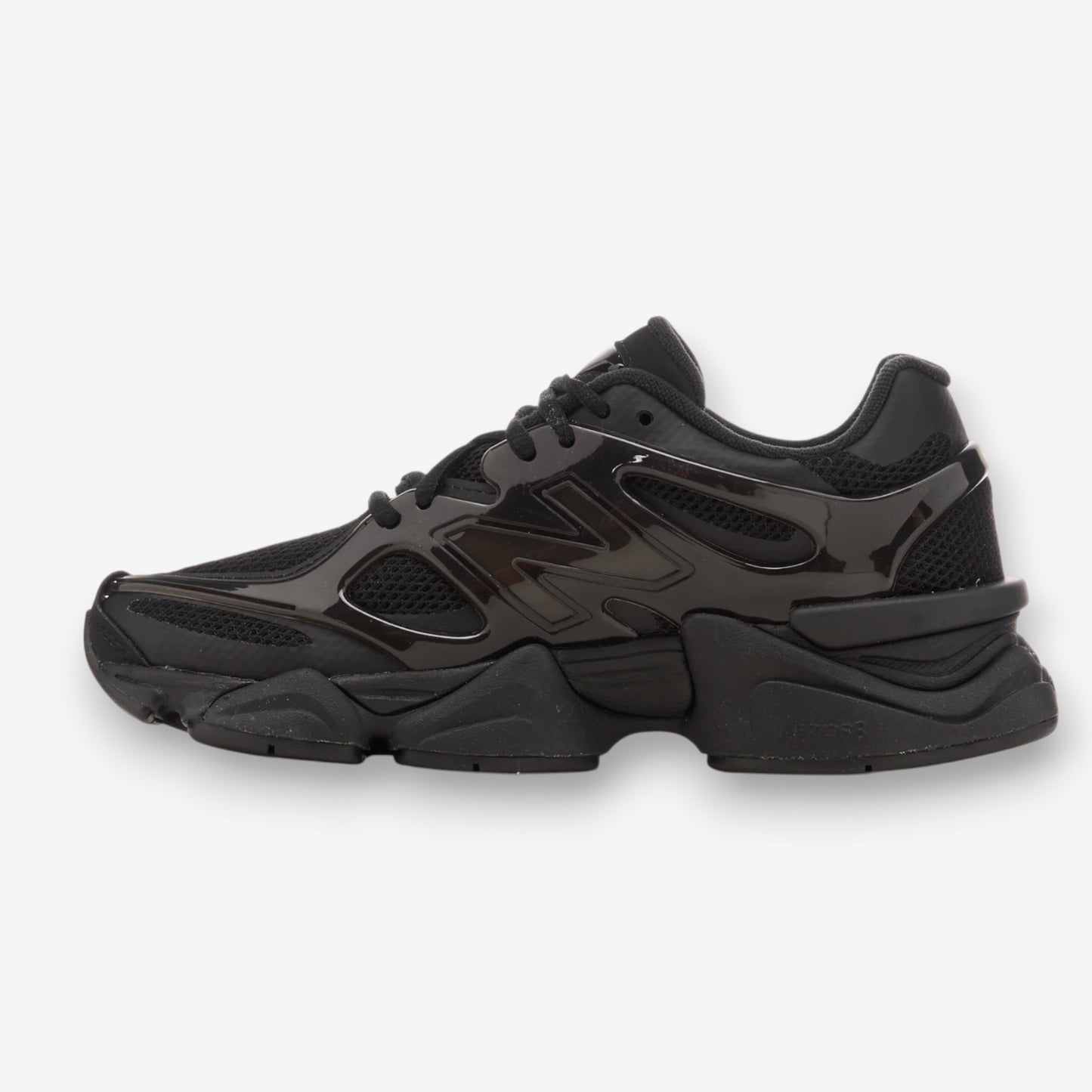 New Balance 9060 Sea Salt / Black