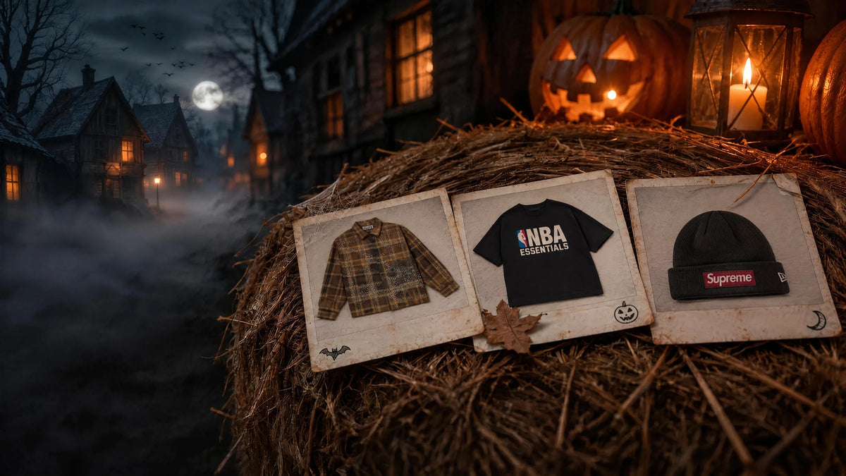 Flanellen hemd, T-shirt en muts als polaroids op een strobaal voor een spookdorp in de nacht