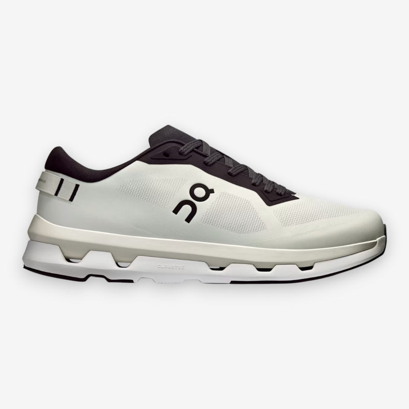 On Running Cloudzone Ice Black
