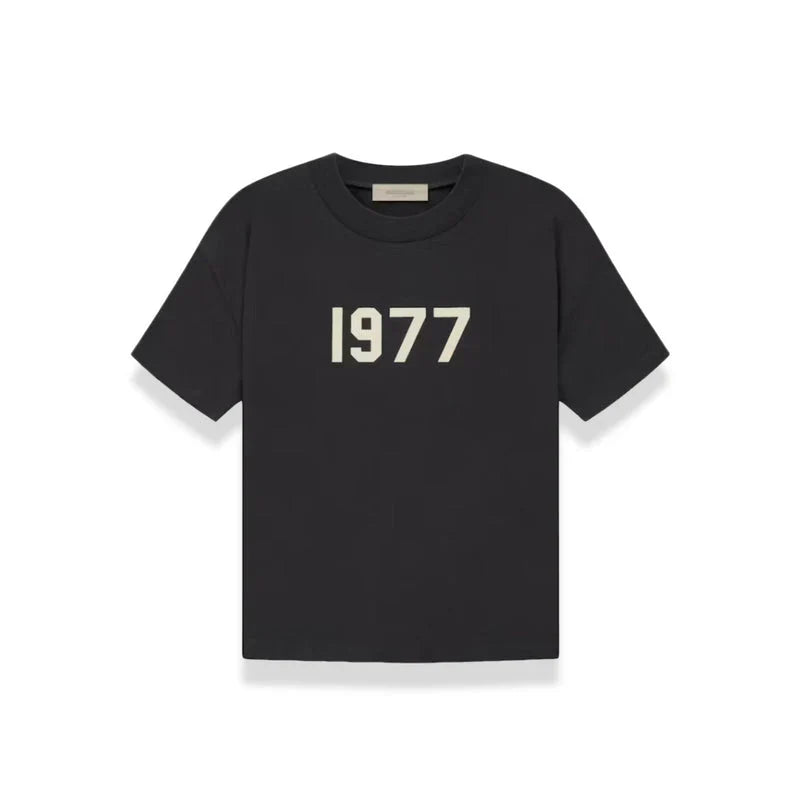 Fear of God Essentials Iron 1977 Sommer Set