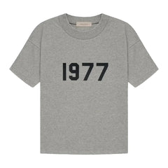 Fear of God Essentials ss22 -T-paita Dark Oatmeal 1977