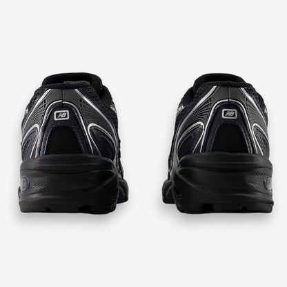 New Balance 740 GS Black Silver Metallic