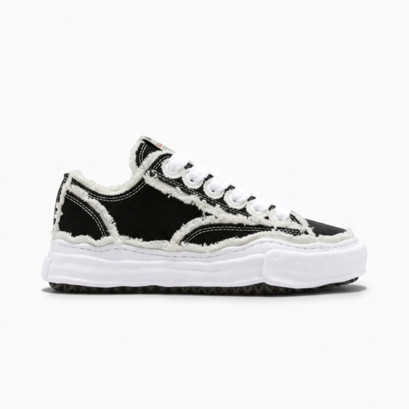 Maison Mihara Yasuhiro Peterson OG Sole Canvas Low Frayed Black
