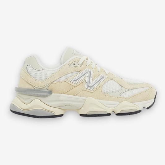 New Balance 9060 Calcium Sea Salt Silver Metallic