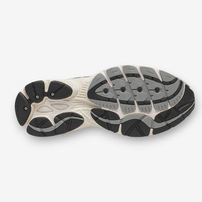 Saucony ProGrid Omni 9 TMY White/Silver