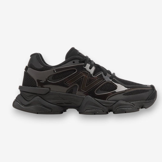 New Balance 9060 Sea Salt / Black