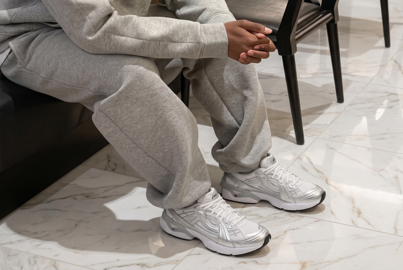 Under Armour UA Sola Metallic Silver / Silber