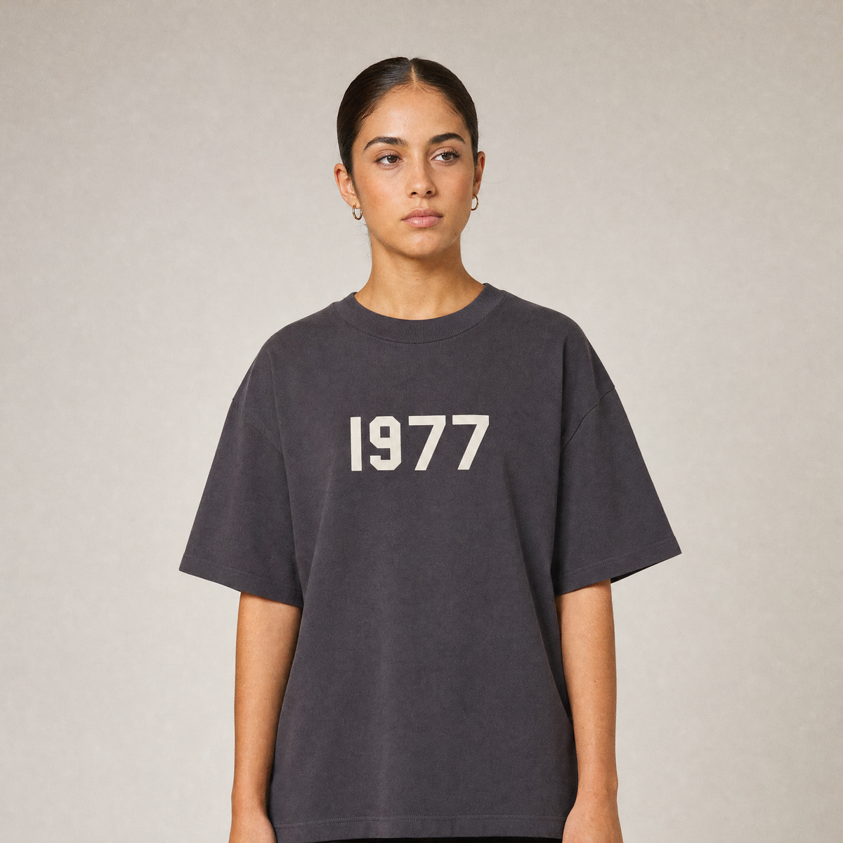 Fear of God Essentials ss22 1977 Iron T-Shirt