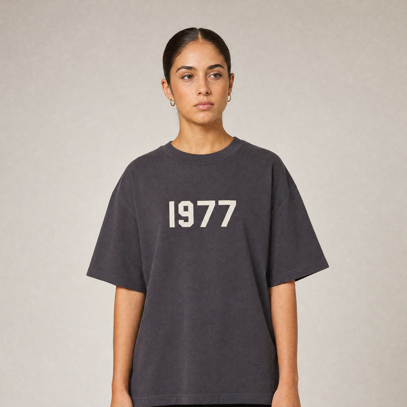 Fear of God Essentials ss22 1977 Iron T-shirt