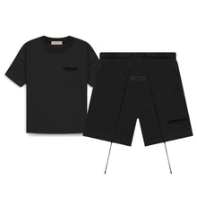 Fear of God Essentials Stretch Limo Sommer Set