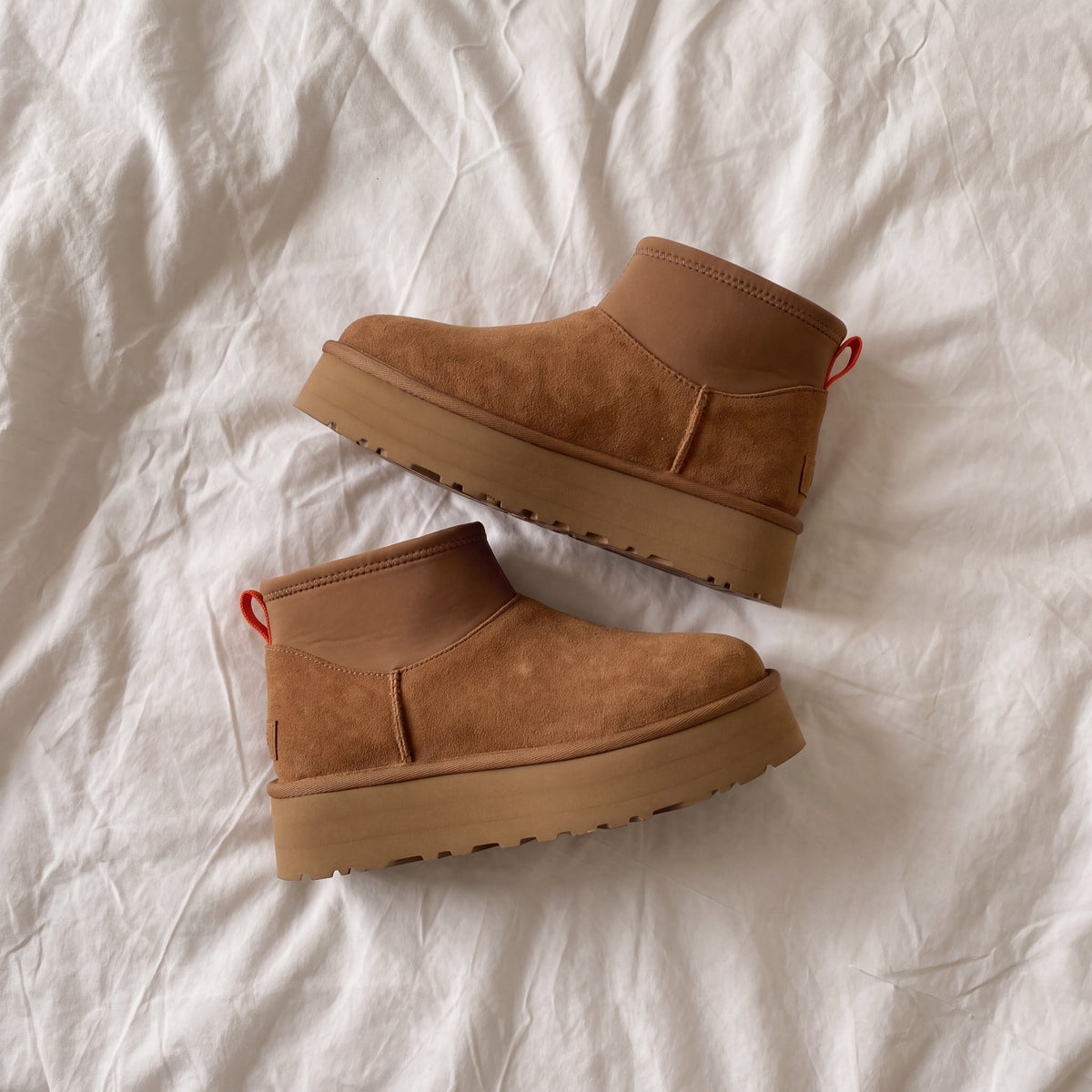UGG W Classic Mini Dipper Chestnut Boot